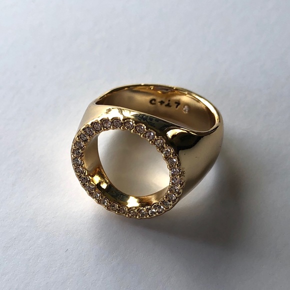 Chloe + Isabel 14k gold plated ring size 7 - Picture 2 of 2